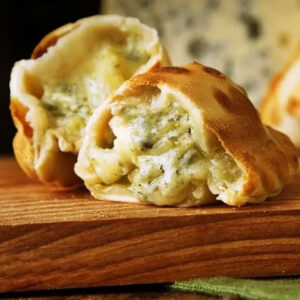 Empanada de Queso y Roquefort